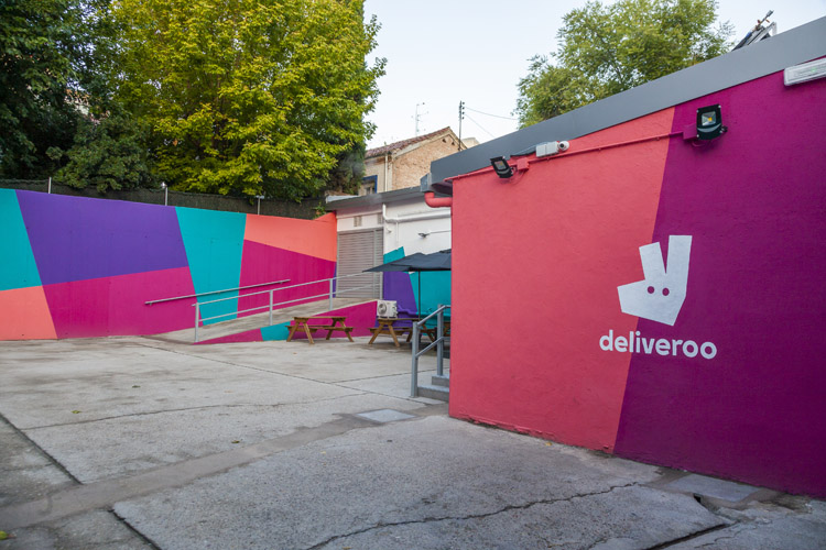 Instalaciones de Deliveroo Editions en Madrid.