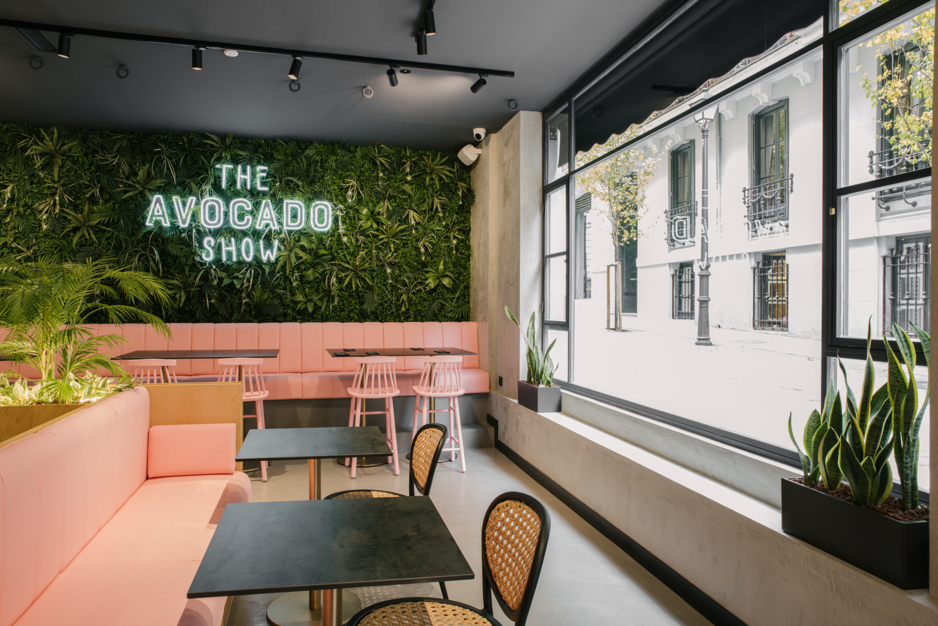 The Avocado Show desembarca en Madrid con un restaurante de 200 metros cuadrados en el barrio de Justicia.