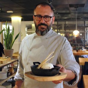 Albert Mendiola chef del restaurante MARIMORENA