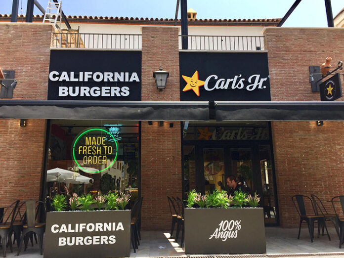 Carl’s Jr. abre tres nuevos restaurantes en un día