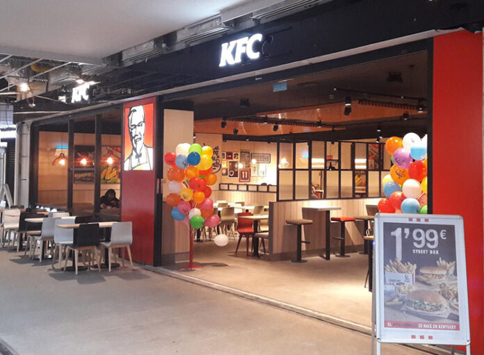 Nuevo KFC en el Centro Comercial Diagonal del Mar.