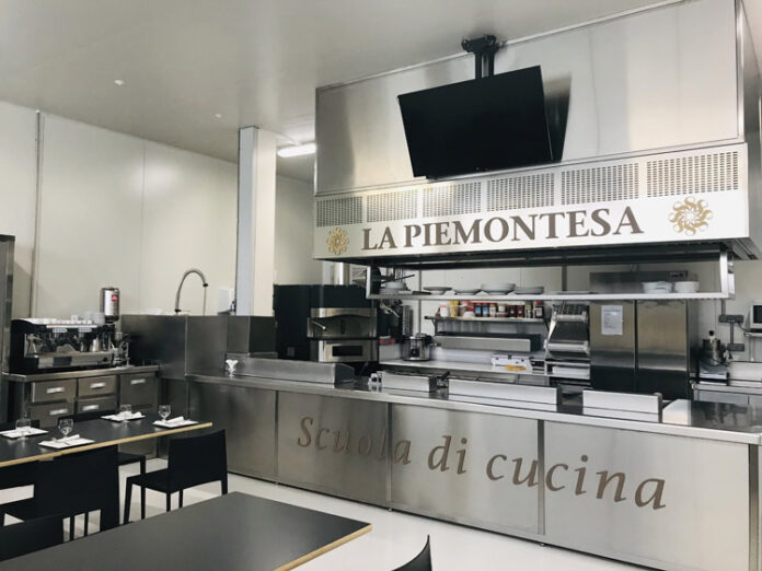 Scuola di Cucina de La Piemontesa.