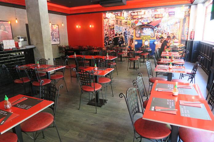 Tuk Tuk Asian Street Food estrena su primer restaurante franquiciado en Barajas.
